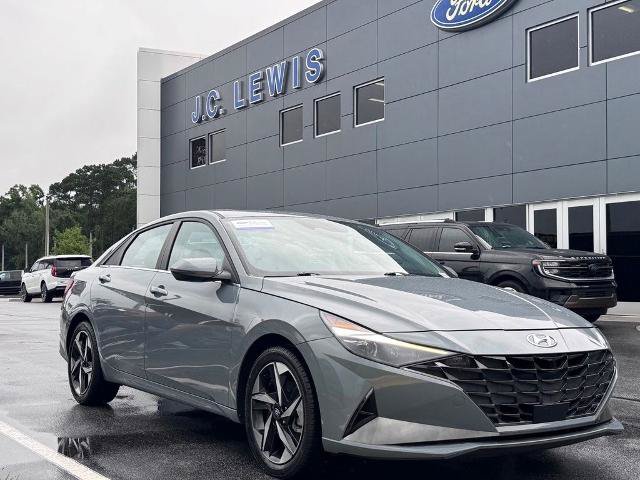 Used 2023 Hyundai Elantra Limited w/ Cargo Package