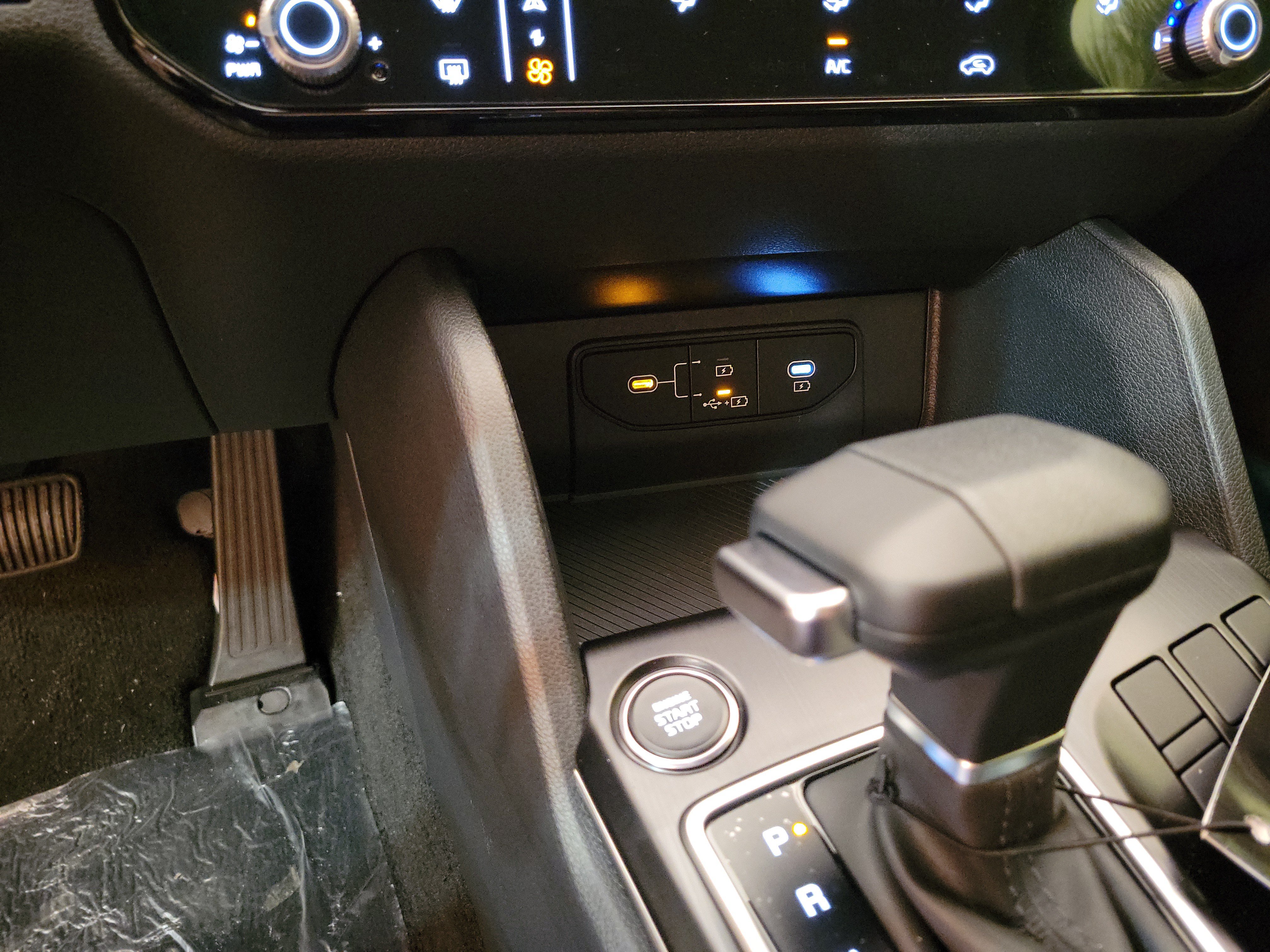 New 2027 Kia Sportage LX FWD image 21