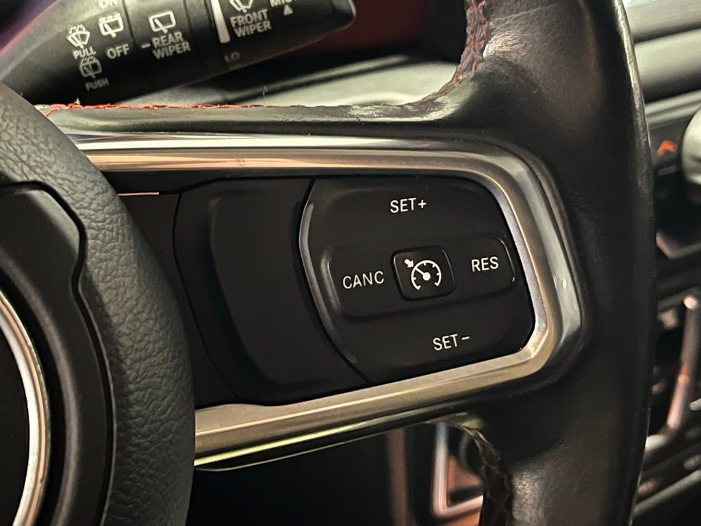 Used 2018 Jeep Wrangler Unlimited Rubicon w/ Dual Top Group image 24