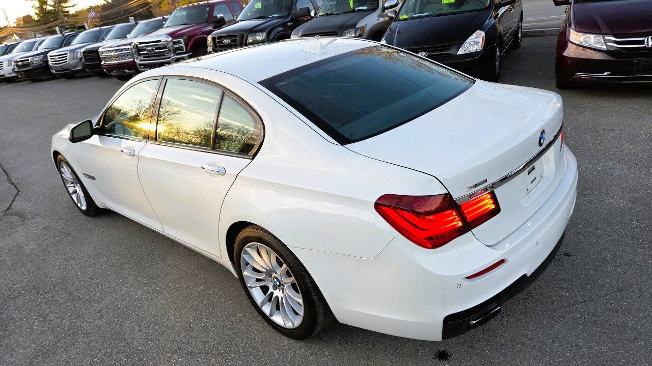 Used 2015 BMW 750i xDrive AWD/4WD image 11