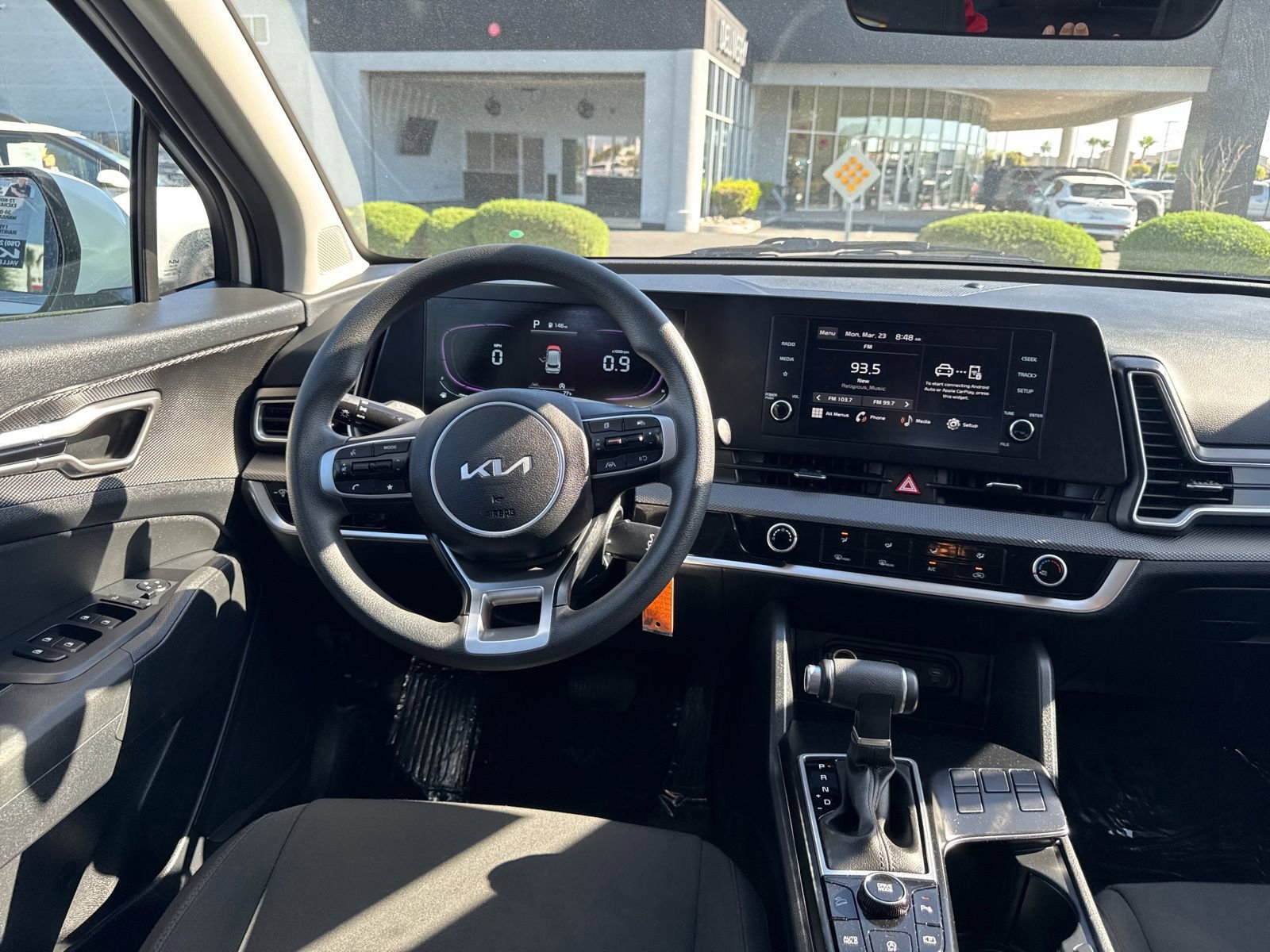 Used 2025 Kia Sportage LX image 19