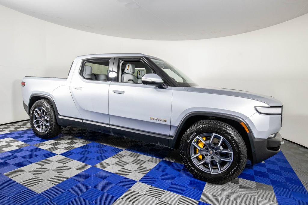 Used 2022 Rivian R1T Adventure AWD/4WD image 4