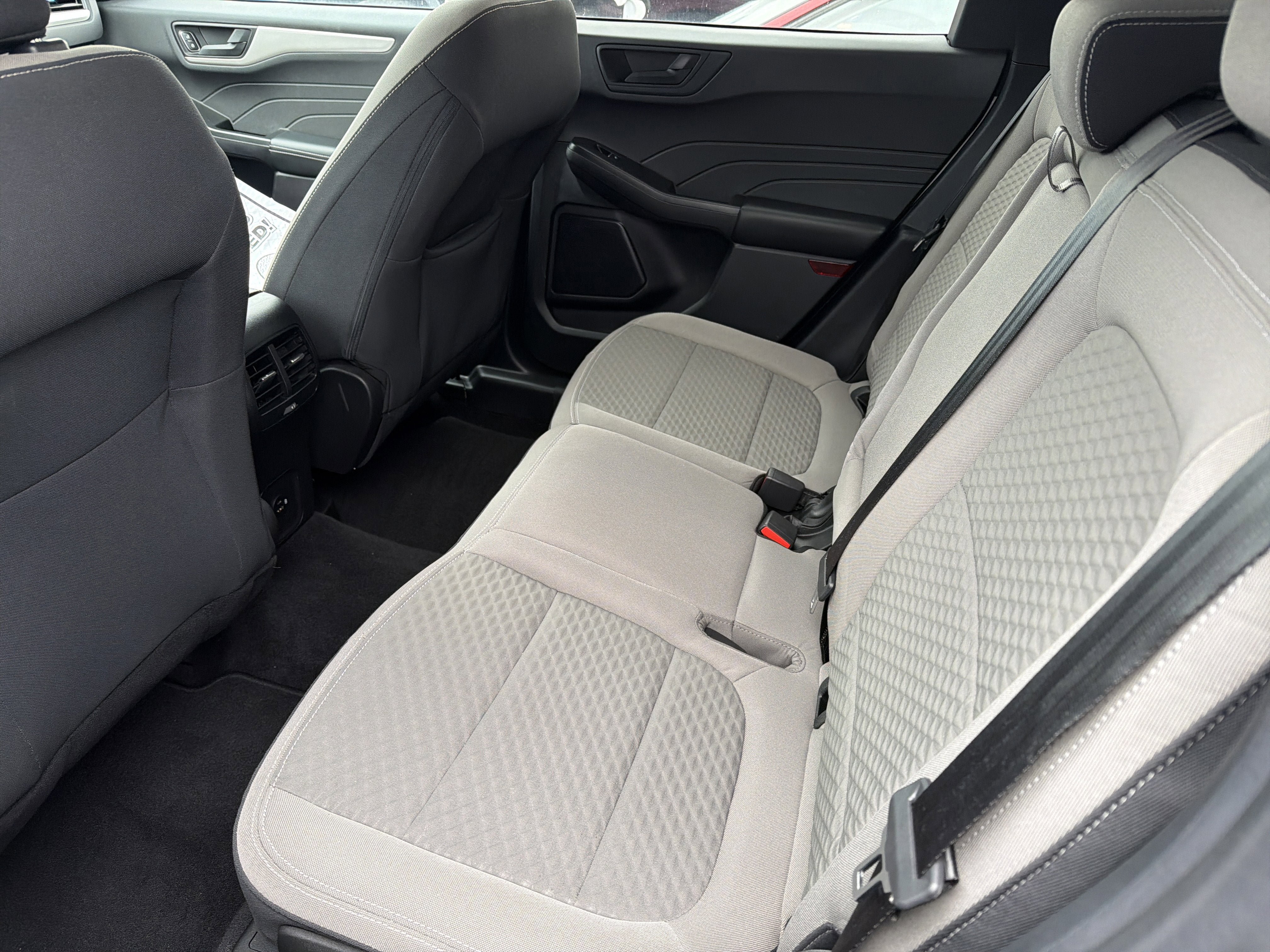 Used 2022 Ford Escape SE w/ Convenience Package image 23