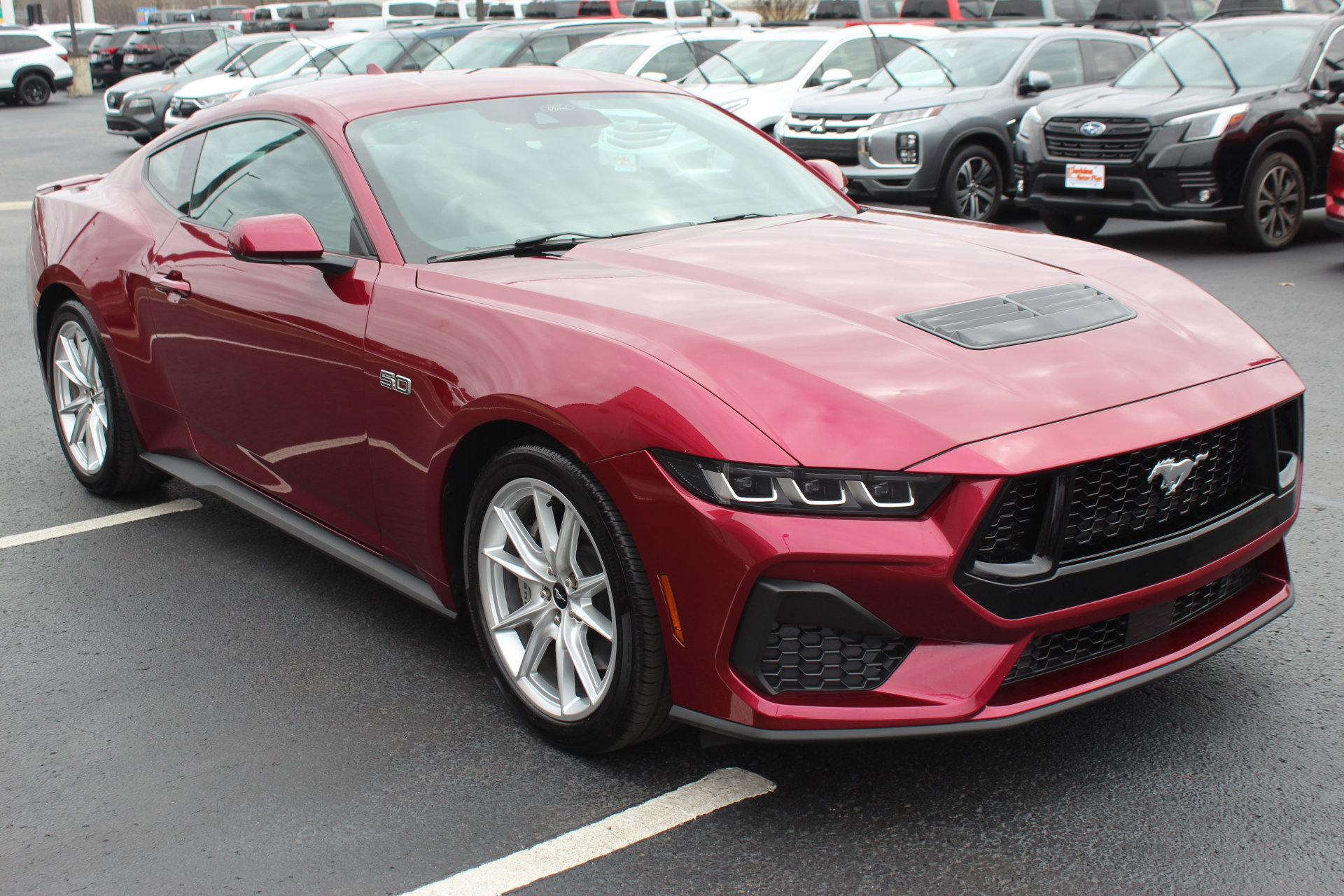 Used 2025 Ford Mustang GT Premium image 4