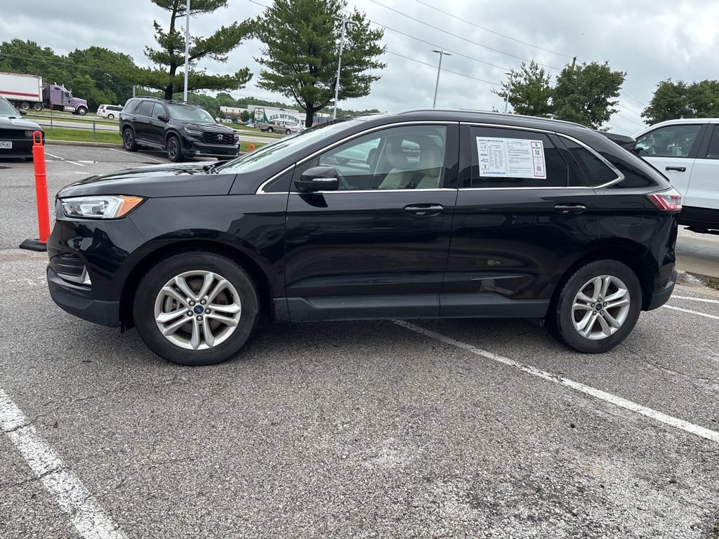 Used 2020 Ford Edge SEL w/ Convenience Package AWD/4WD image 16