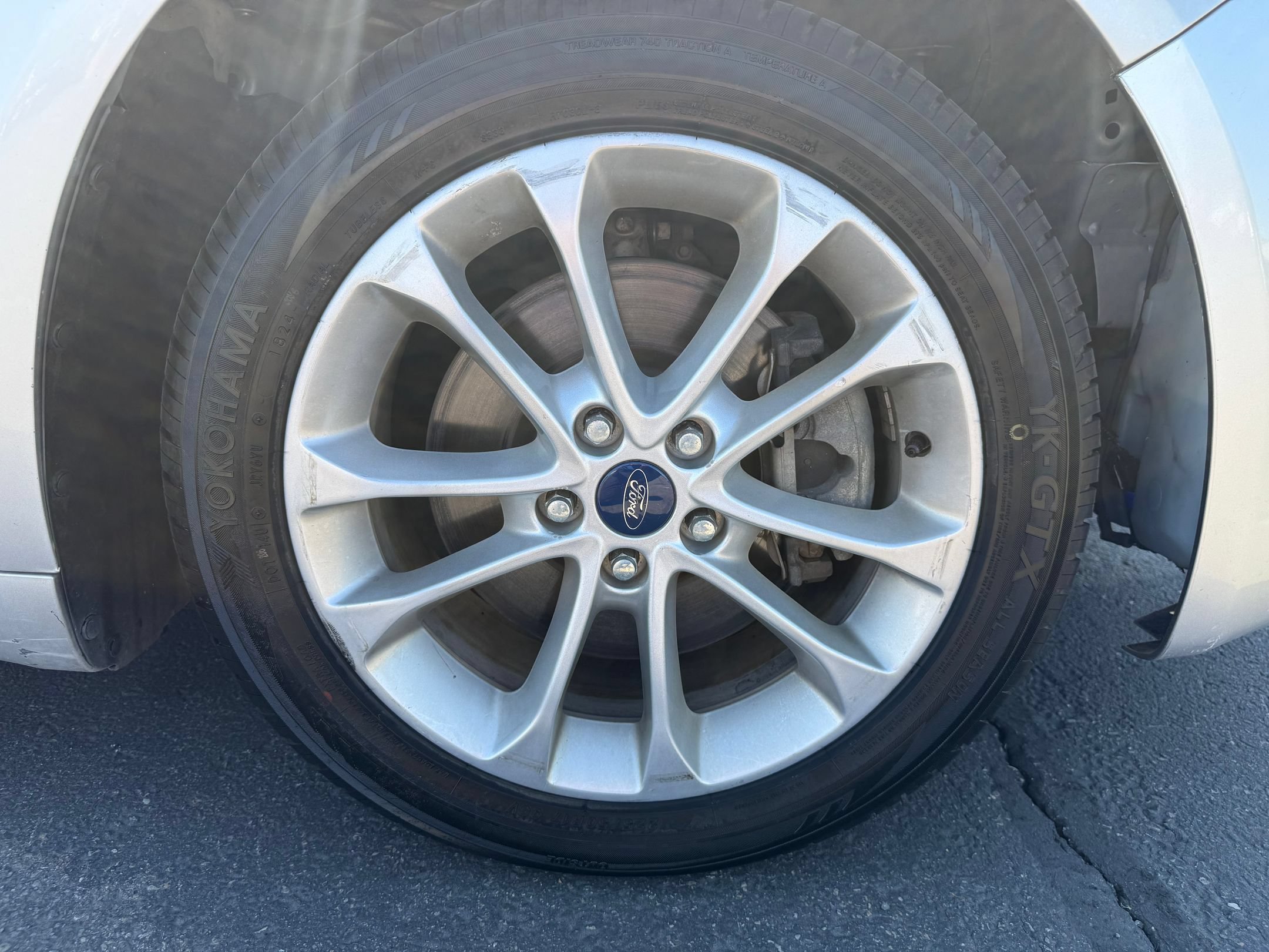 Used 2019 Ford Fusion Energi Titanium FWD image 31