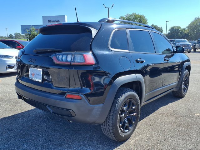Used 2022 Jeep Cherokee Latitude AWD/4WD image 8