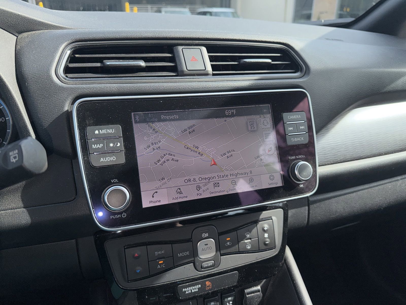 Used 2022 Nissan Leaf SL Plus FWD image 19