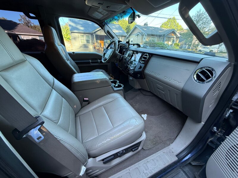 Used 2009 Ford F250 Lariat AWD/4WD image 13