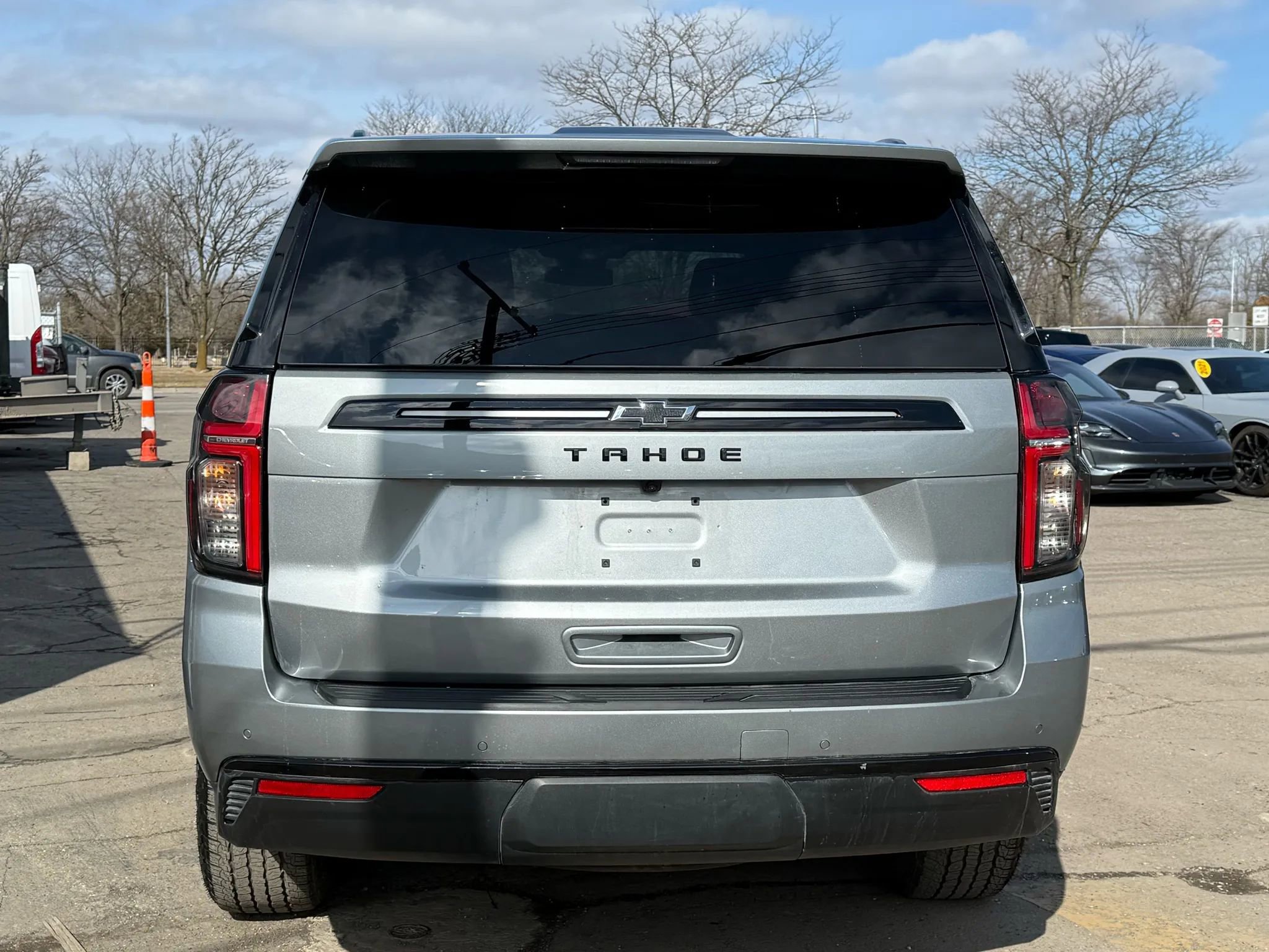 Used 2024 Chevrolet Tahoe Z71 w/ Luxury Package image 6