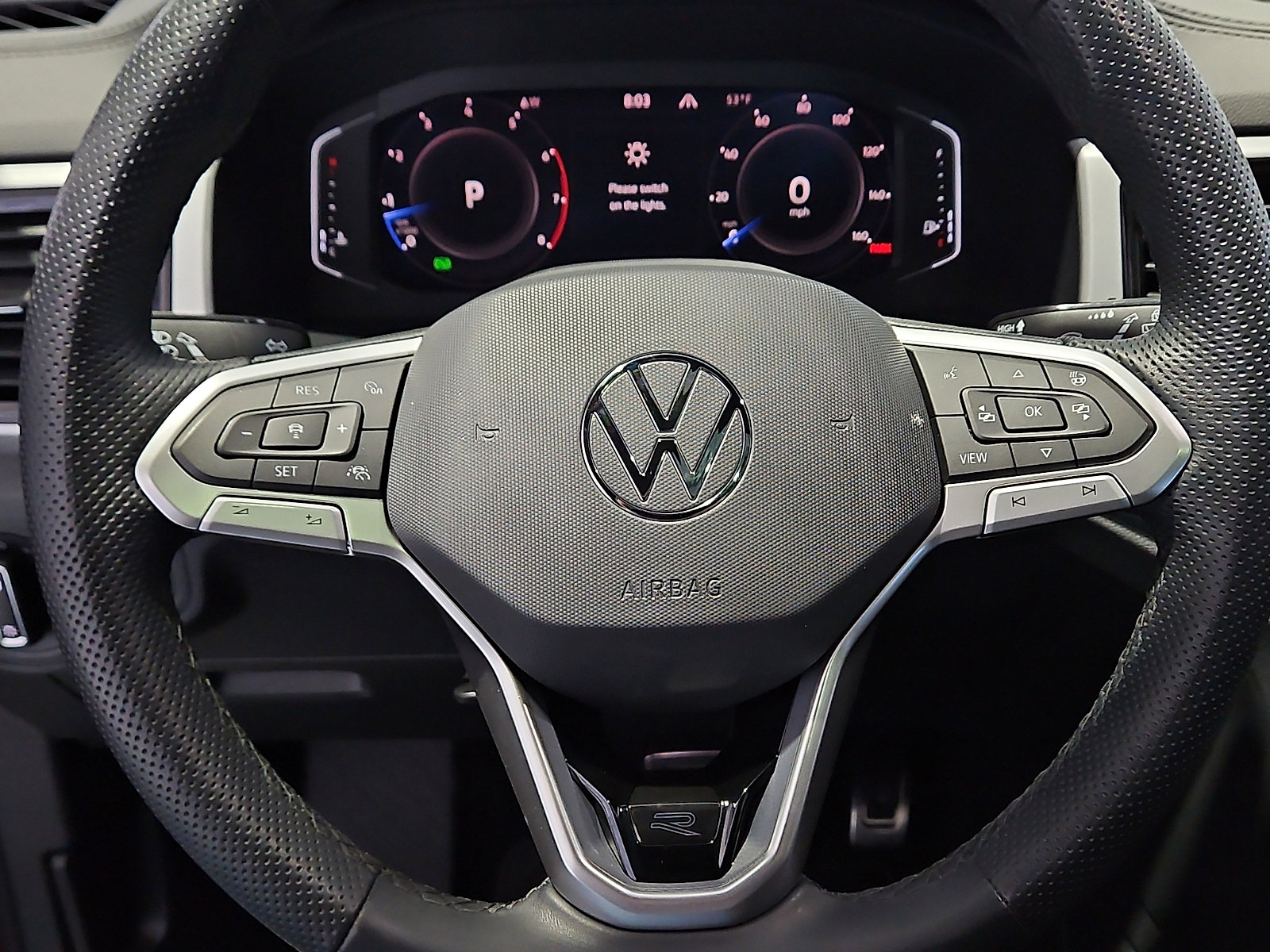 Certified 2022 Volkswagen Atlas Cross Sport SEL R-Line w/ Cross Sport MDO Package AWD/4WD image 19