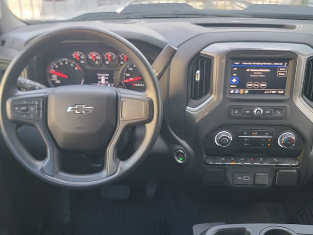 Used 2024 Chevrolet Silverado 1500 Custom Trail Boss w/ Turbomax Blackout Package AWD/4WD image 16