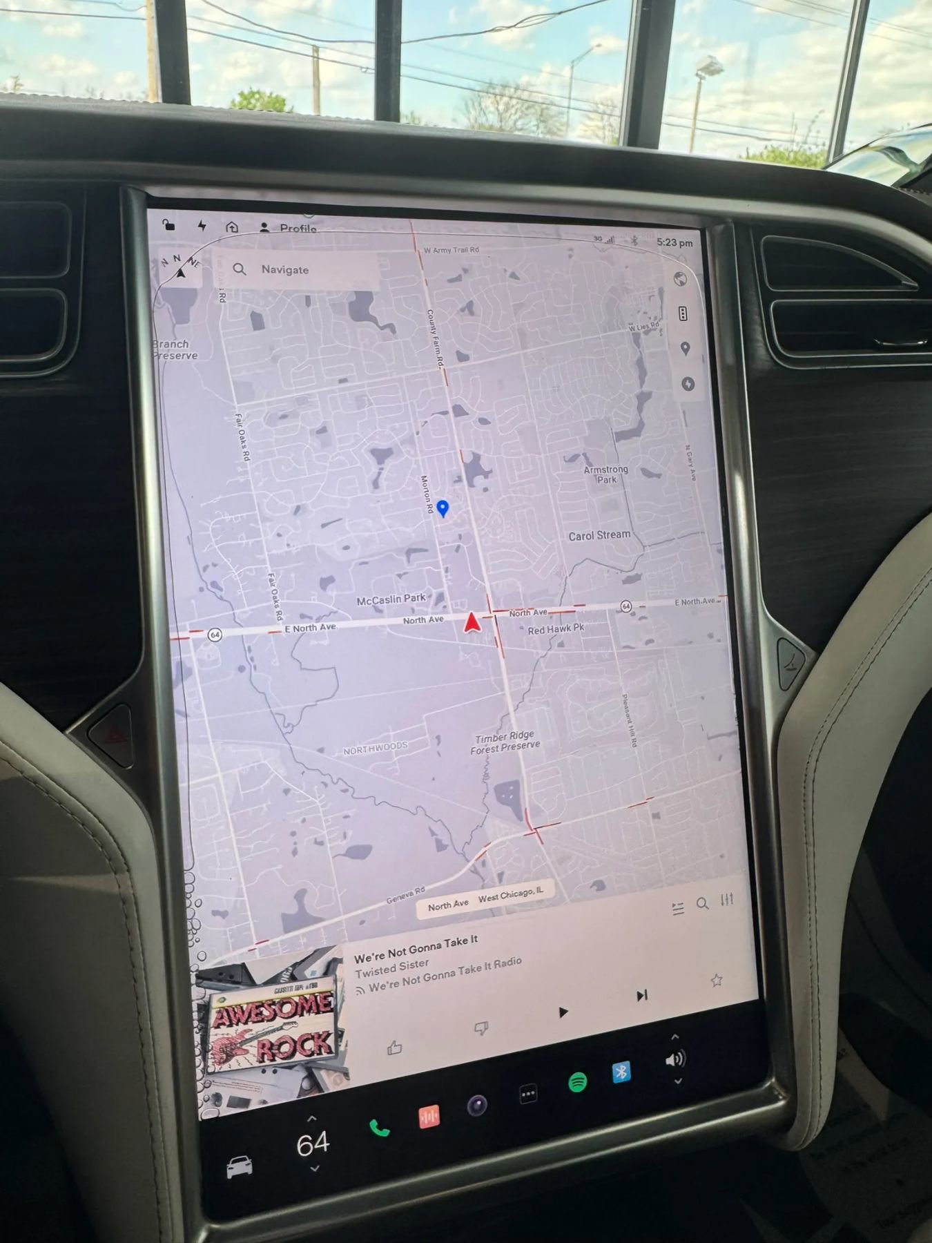 Used 2016 Tesla Model X 75D AWD/4WD image 32