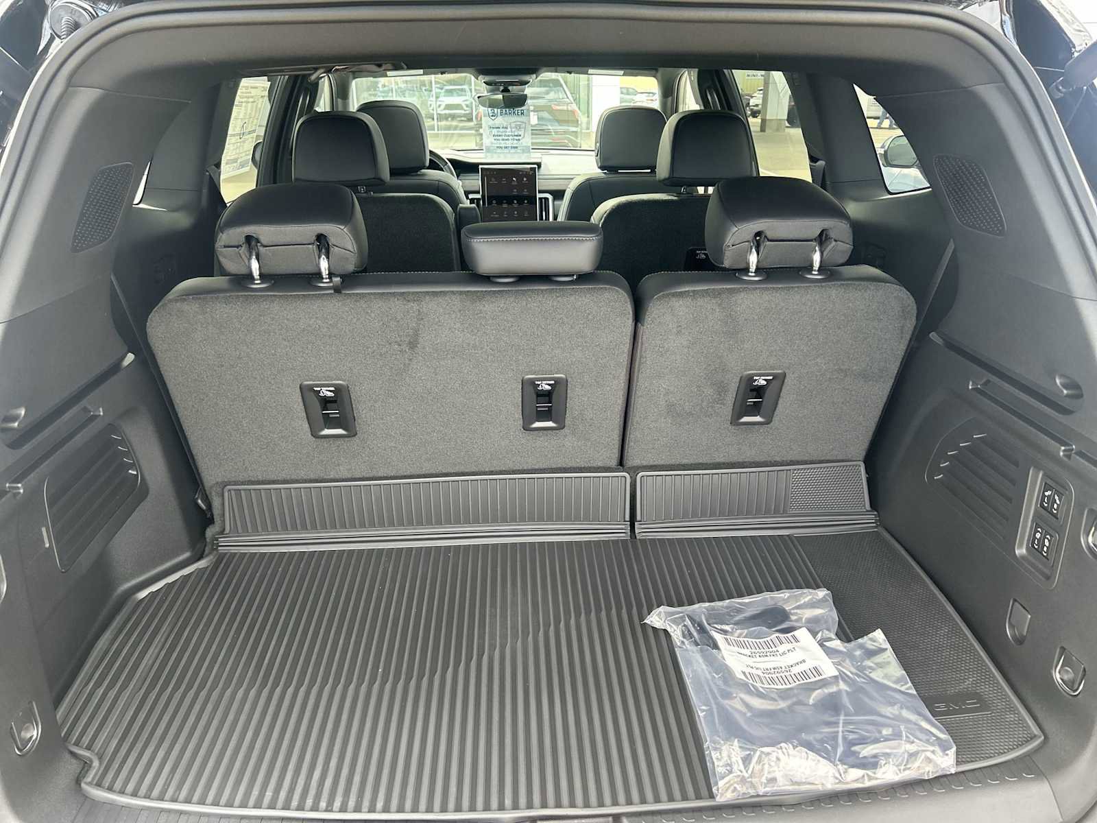 New 2026 GMC Acadia Denali w/ Super Cruise Package image 29