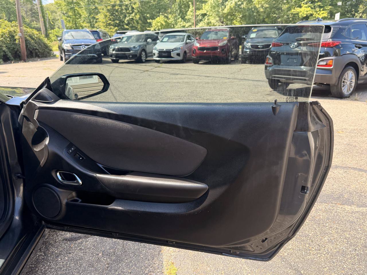 Used 2015 Chevrolet Camaro LT RWD image 21