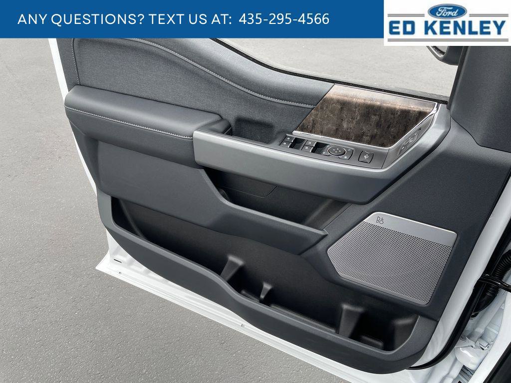 New 2026 Ford F450 Lariat image 23