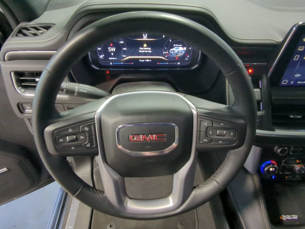 Used 2023 GMC Yukon SLT w/ SLT Premium Package AWD/4WD image 22