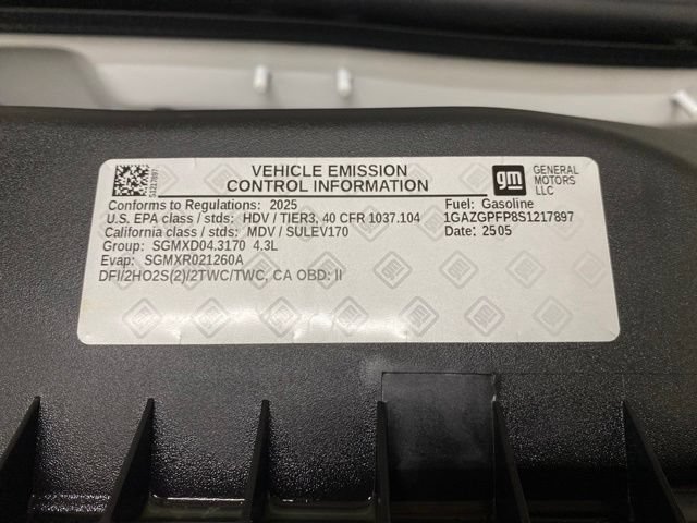 Used 2025 Chevrolet Express 3500 LT w/ LT Preferred Equipment Group RWD image 77