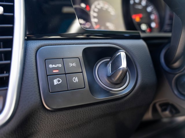 Certified 2022 Porsche Cayenne S image 24