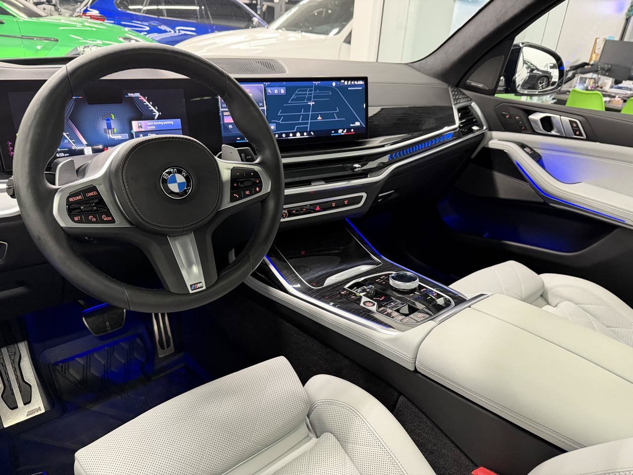 Used 2024 BMW X7 xDrive40i w/ Executive Package AWD/4WD image 17