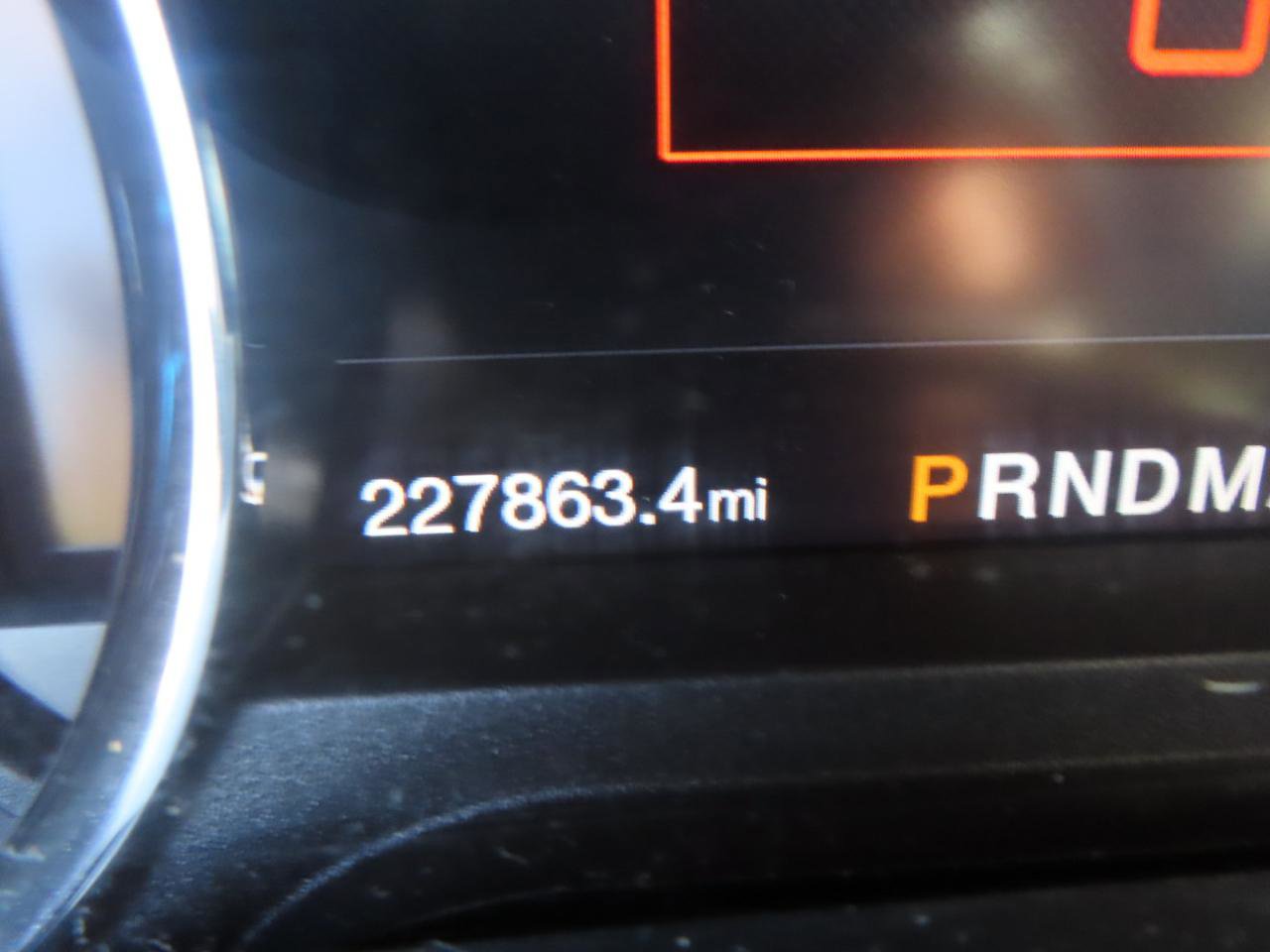 Used 2019 Ford F350 Lariat w/ Lariat Value Package image 34