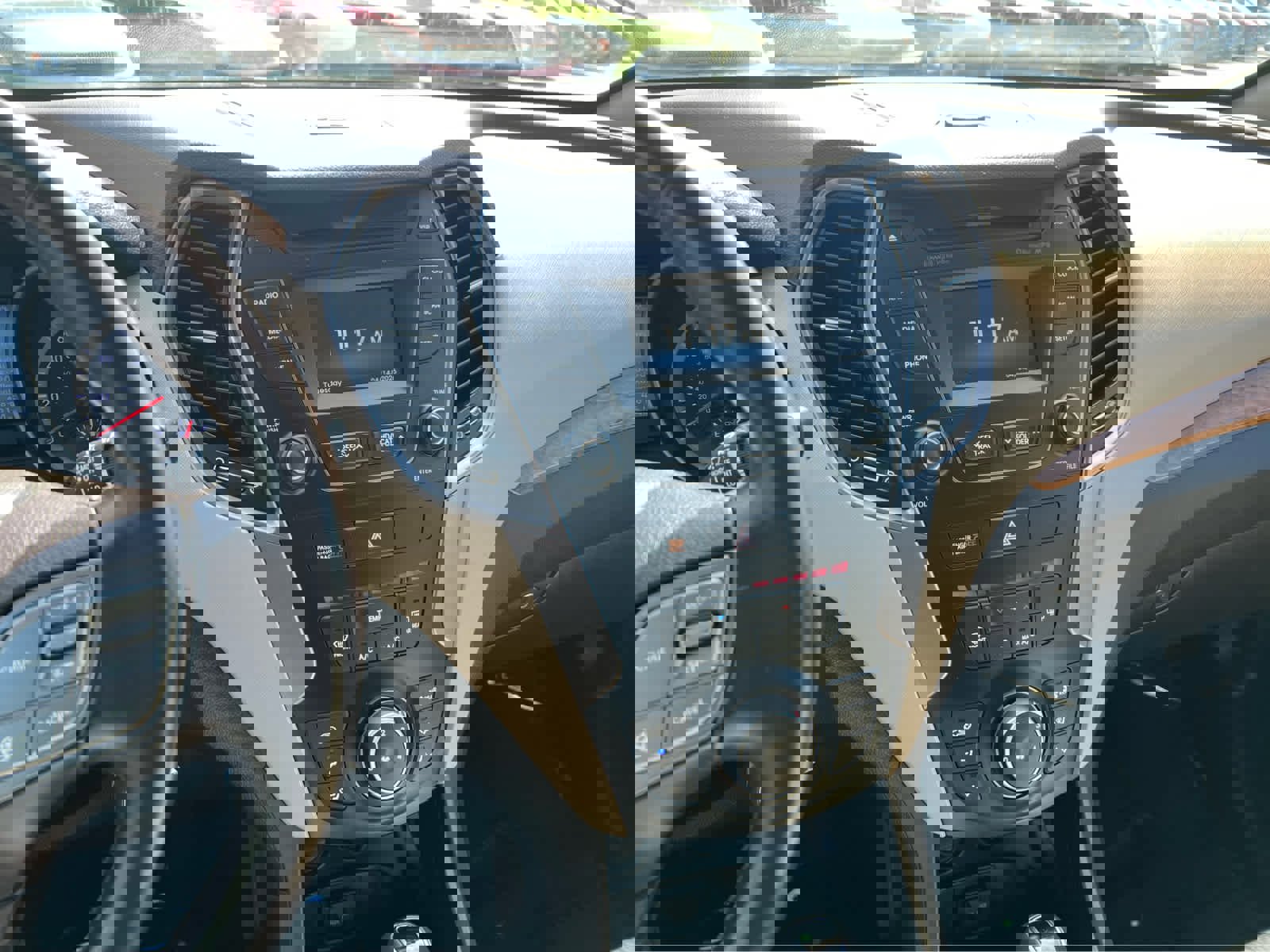 Used 2014 Hyundai Santa Fe GLS image 36