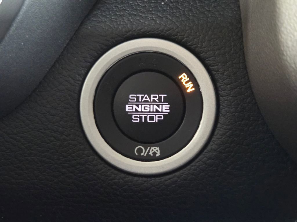 Certified 2022 RAM 1500 Laramie image 9