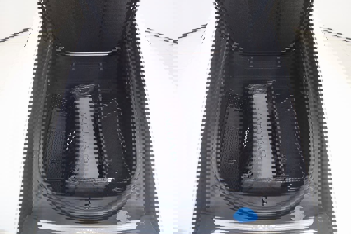 Used 2021 Jaguar F-TYPE R image 63