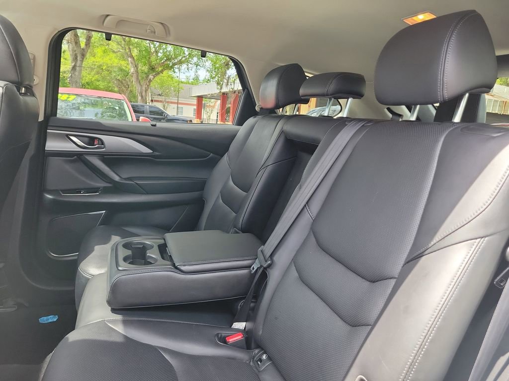 Used 2020 MAZDA CX-9 Touring w/ Touring Premium Package FWD image 13
