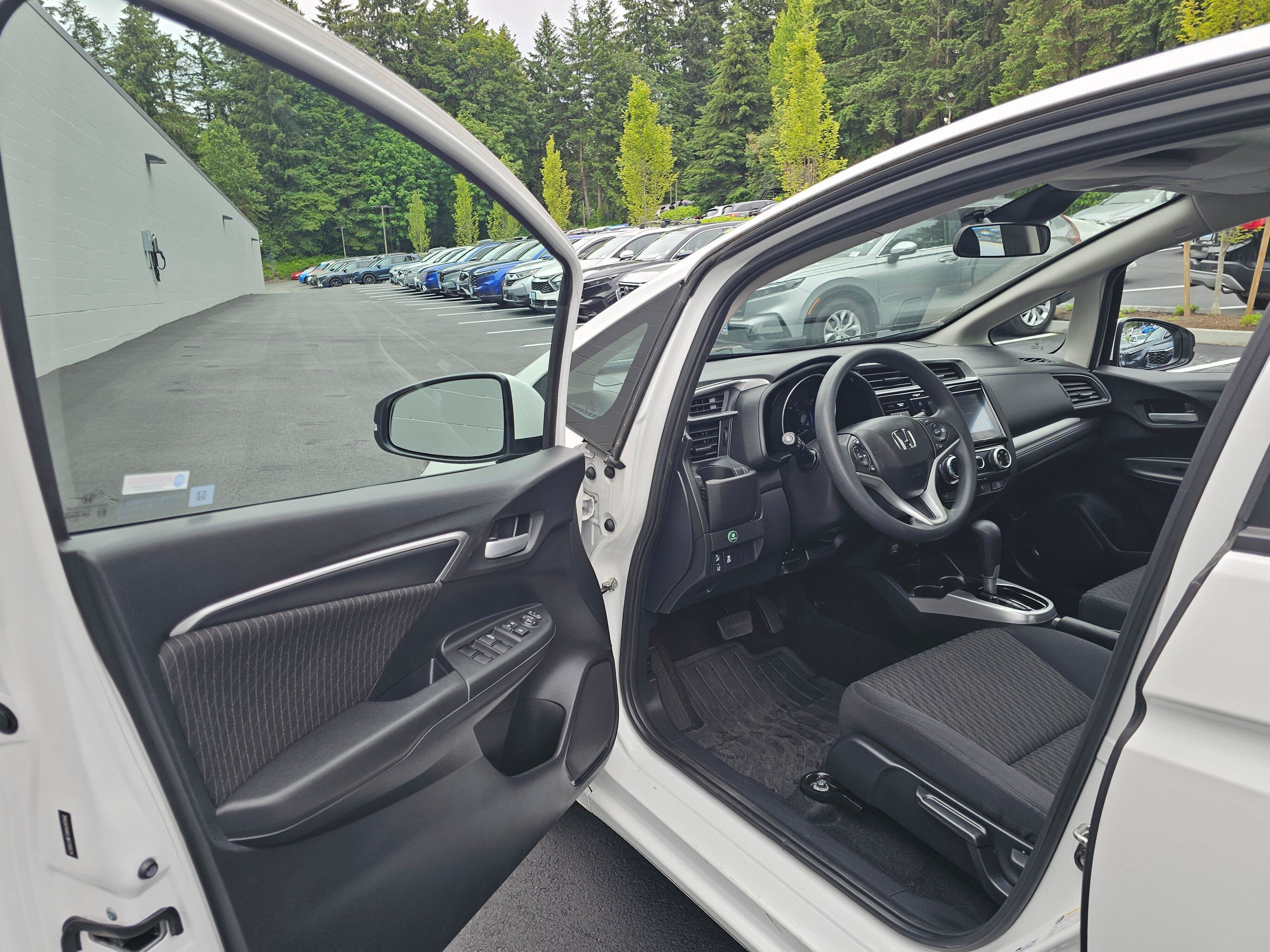 Used 2018 Honda Fit EX image 21