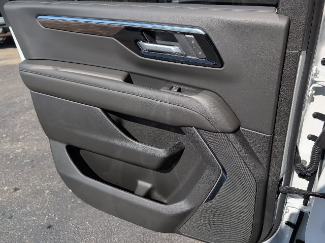 New 2026 Chevrolet Suburban LS w/ Max Trailering Package image 10