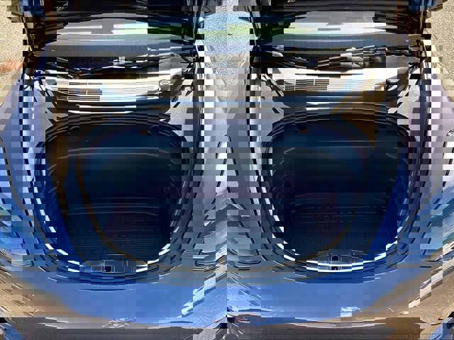 Used 2023 Tesla Model 3 Standard Range image 11