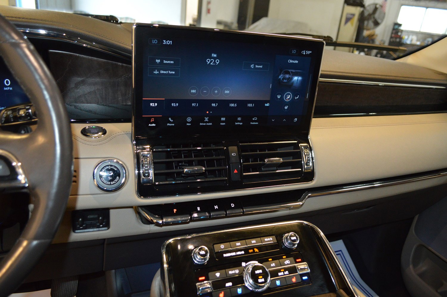 Used 2023 Lincoln Navigator L Reserve image 20