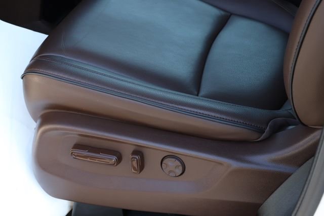 Used 2025 Honda Odyssey Touring image 16