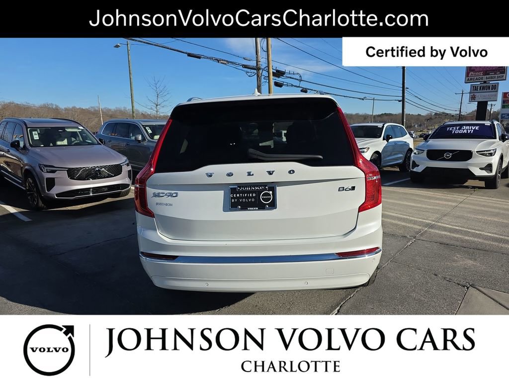 Certified 2025 Volvo XC90 B6 Plus image 14