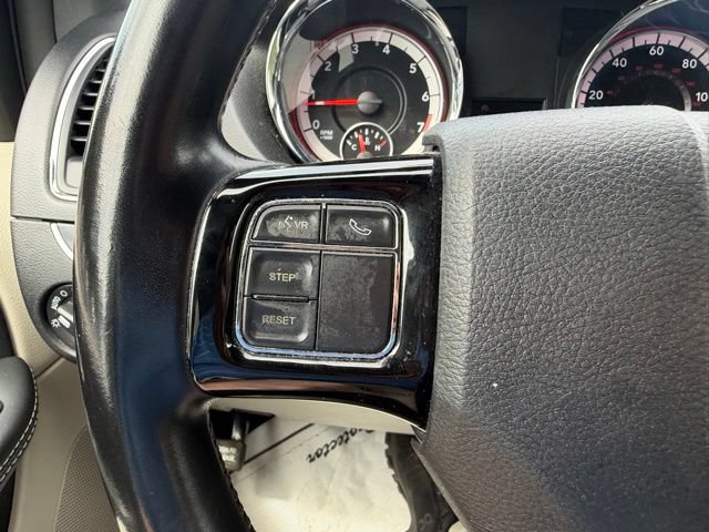 Used 2020 Dodge Grand Caravan SXT FWD image 27