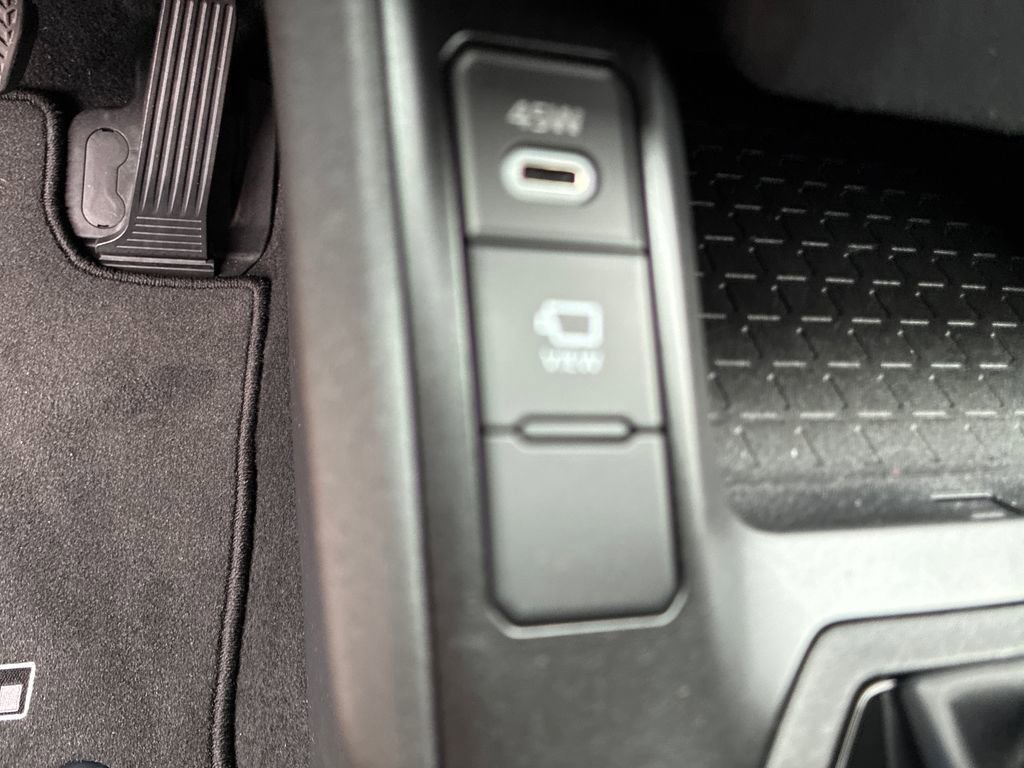 New 2026 Toyota RAV4 XSE image 40