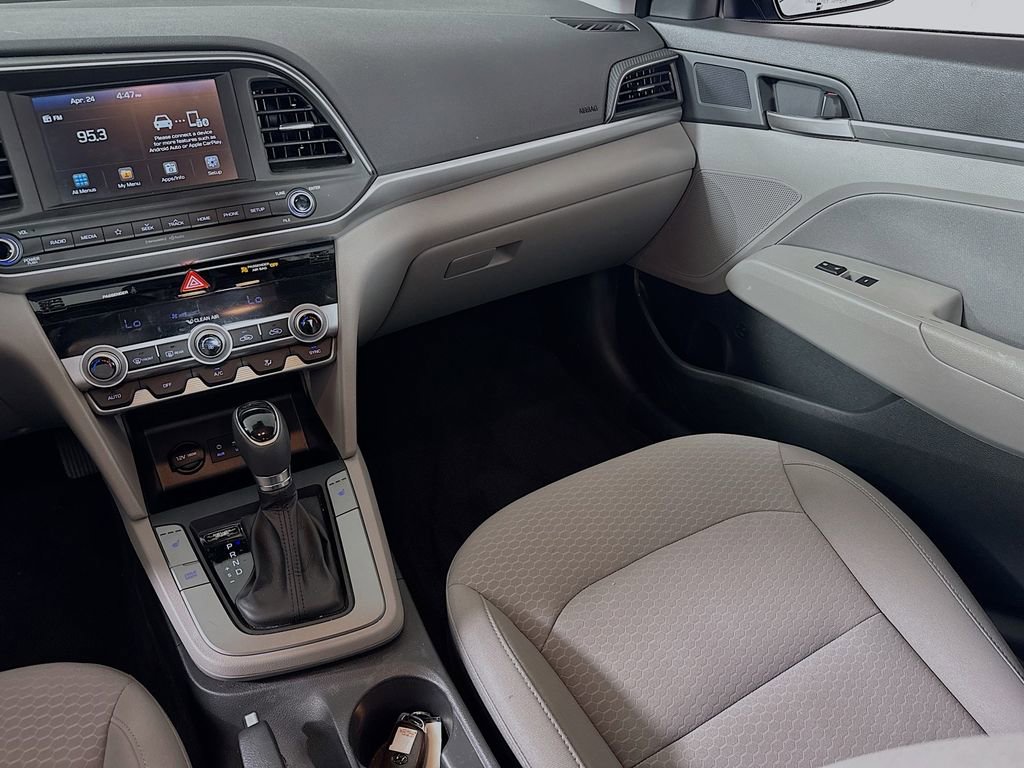 Used 2020 Hyundai Elantra Value Edition w/ Cargo Package (C1) FWD image 23