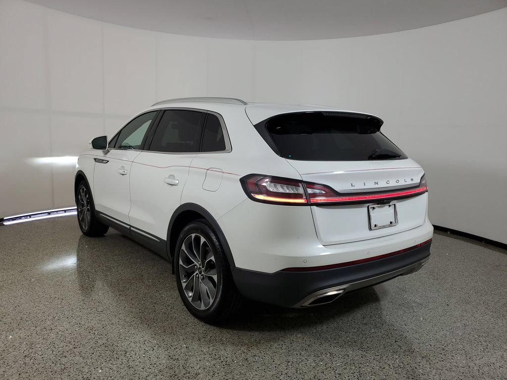 Certified 2023 Lincoln Nautilus Reserve FWD image 4