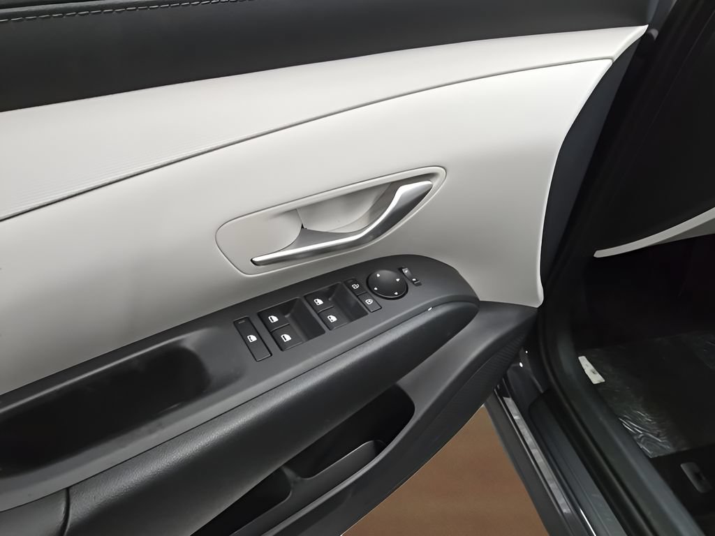 New 2026 Hyundai Tucson SEL AWD/4WD image 10