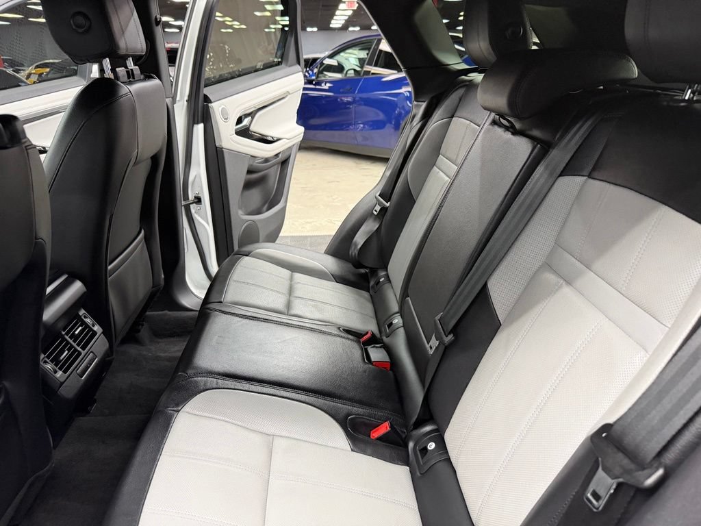 Used 2020 Land Rover Range Rover Evoque R-Dynamic S AWD/4WD image 38