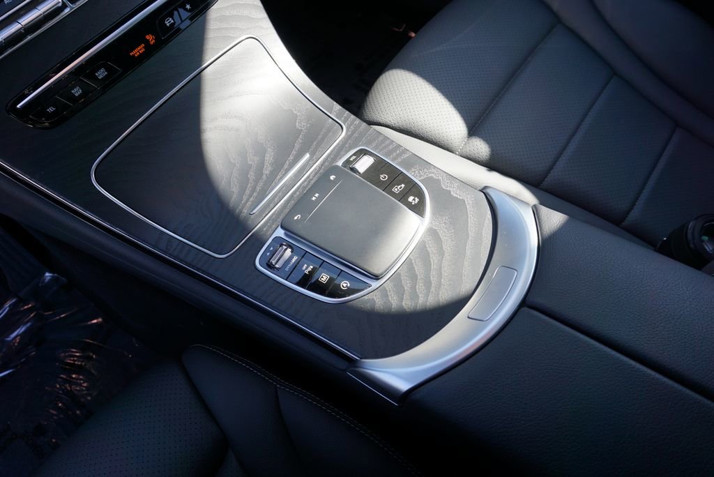 Certified 2023 Mercedes-Benz GLC 300 4MATIC Coupe image 31