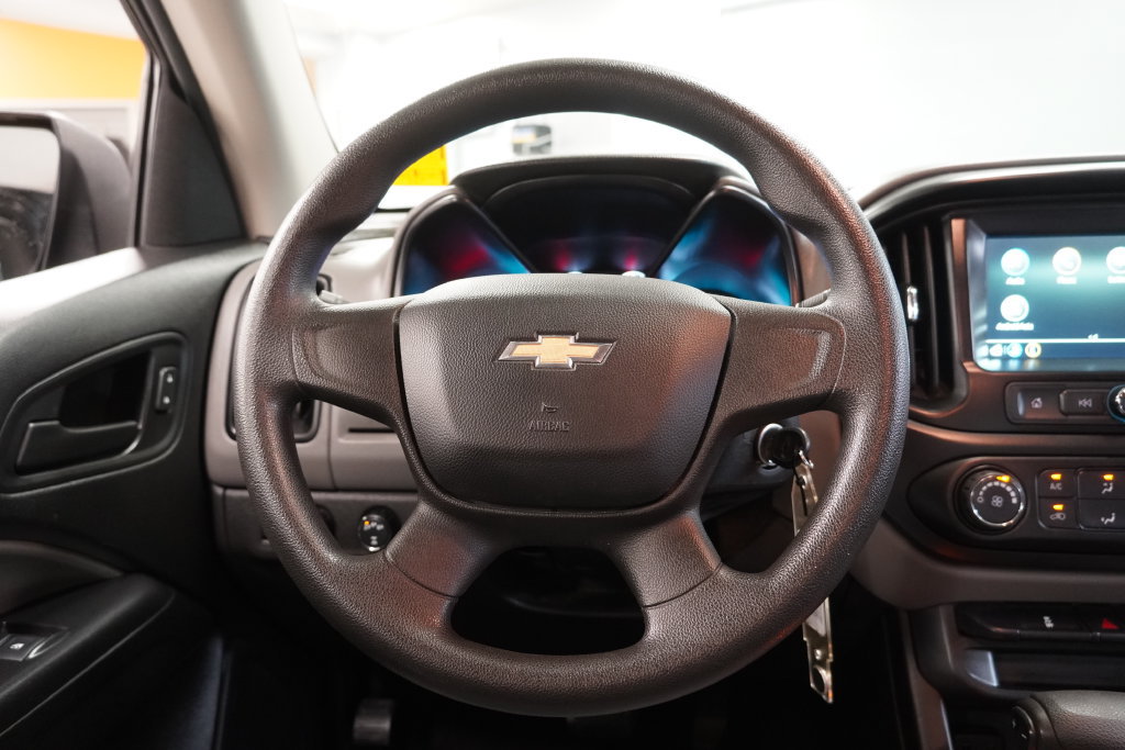 Used 2019 Chevrolet Colorado W/T AWD/4WD image 17