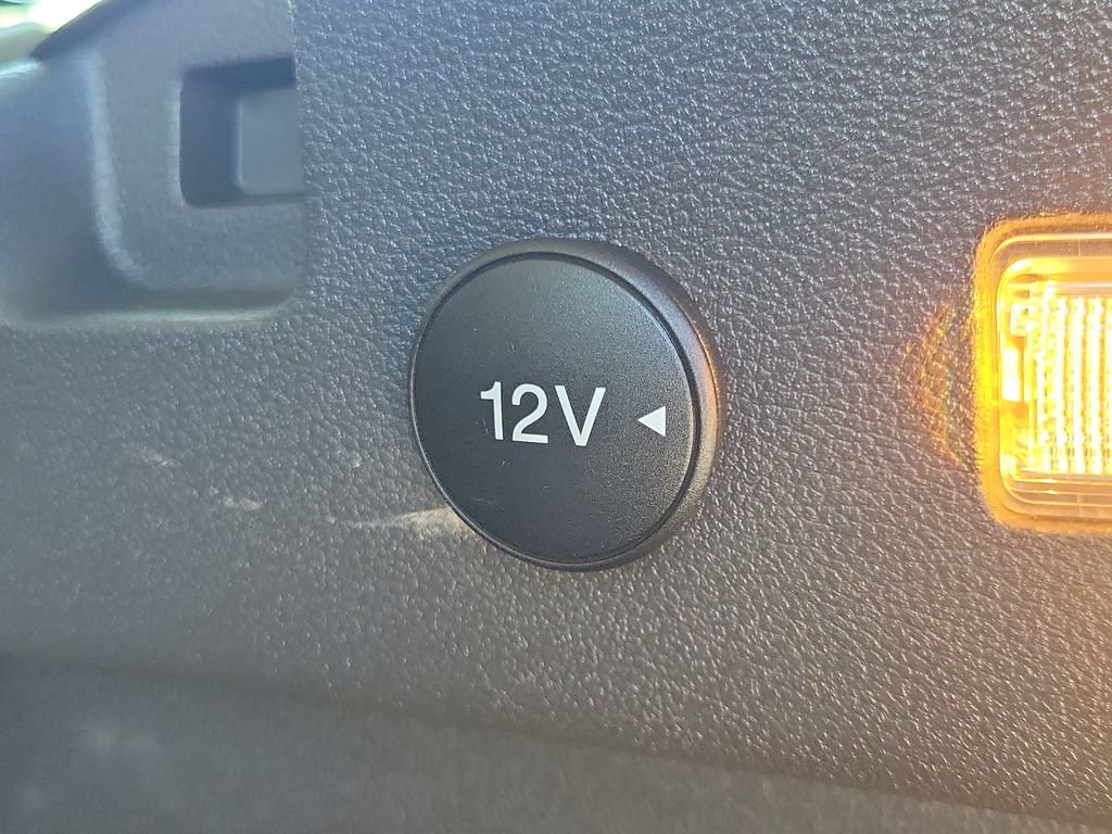 Used 2016 Ford Escape SE w/ Equipment Group 201A AWD/4WD image 8