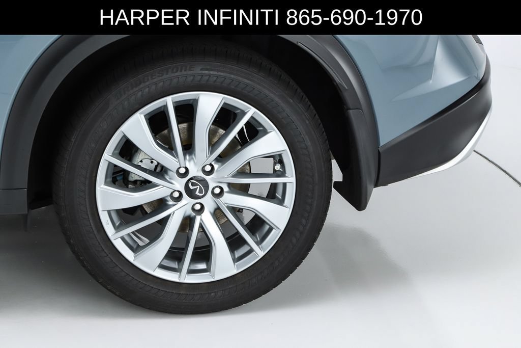 Used 2023 INFINITI QX50 Luxe AWD/4WD image 7