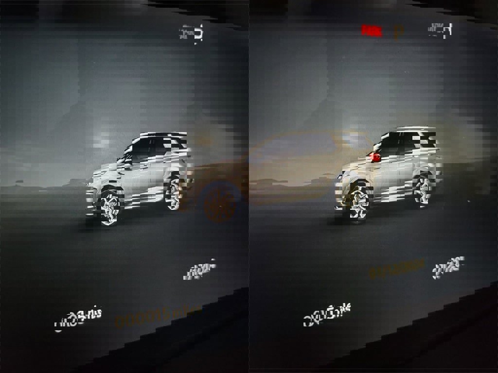 New 2024 Land Rover Discovery Sport S image 18