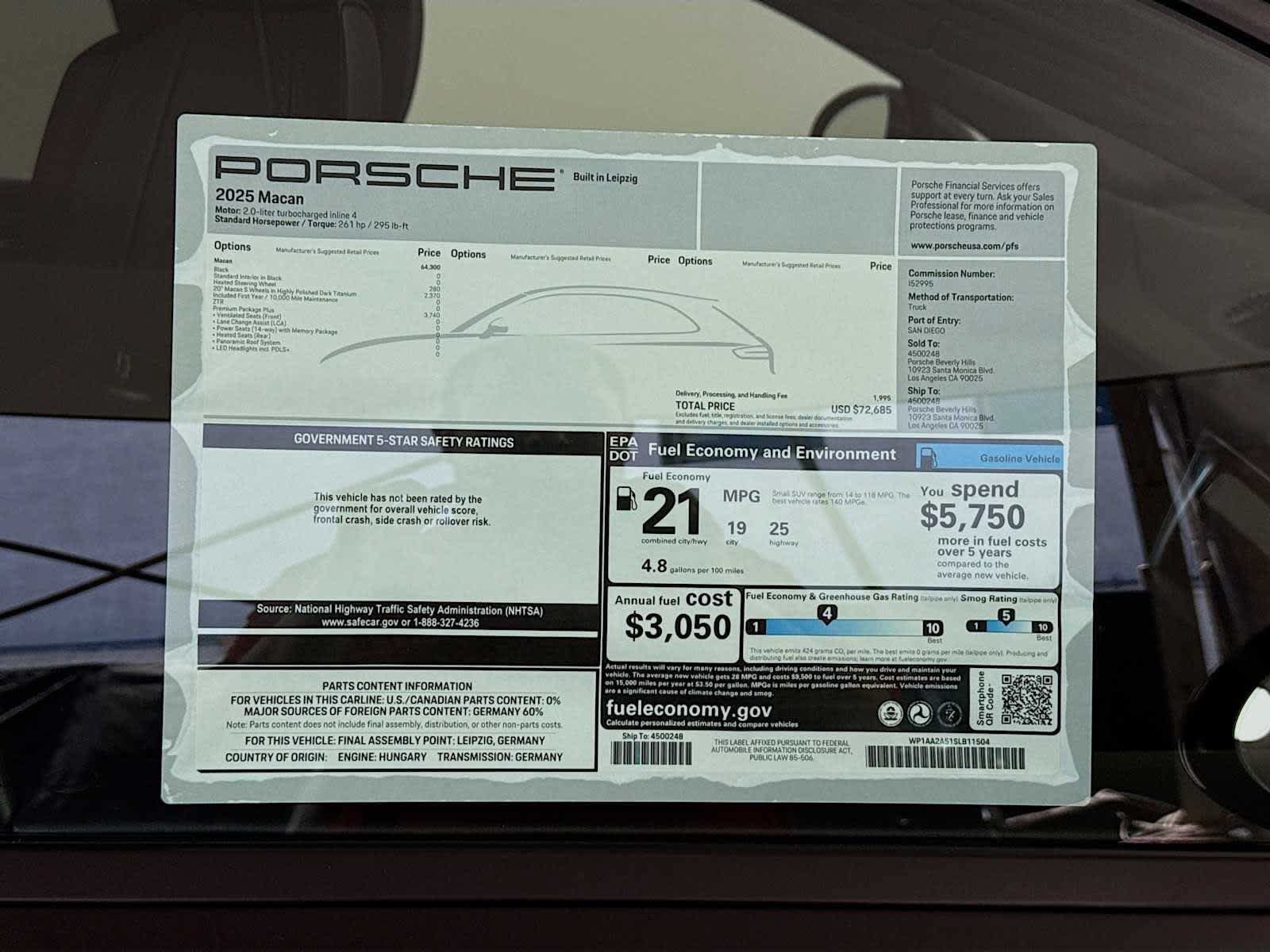 New 2025 Porsche Macan AWD/4WD image 54