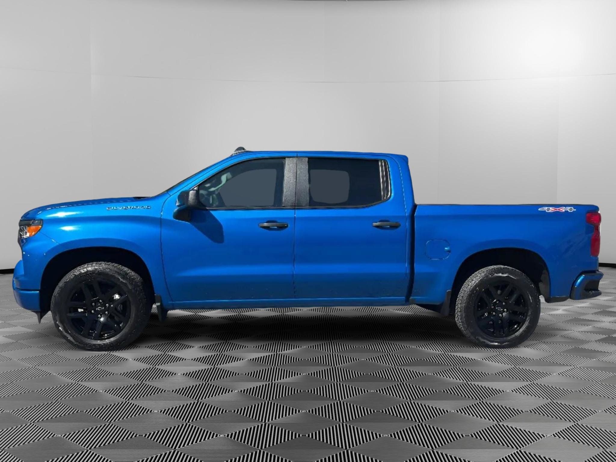 Used 2023 Chevrolet Silverado 1500 Custom AWD/4WD image 5