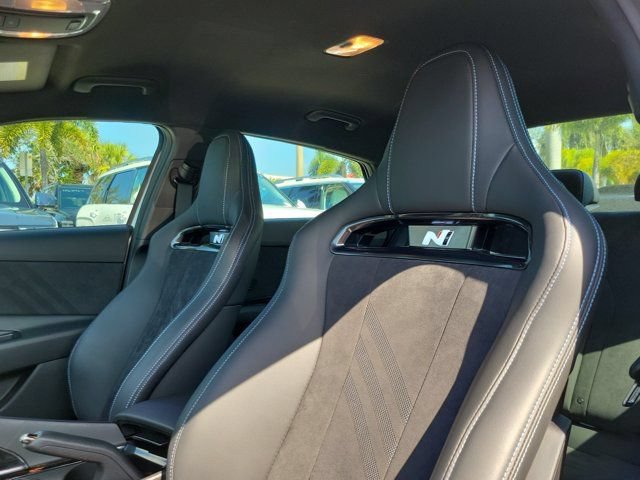Certified 2025 Hyundai Elantra N FWD image 14