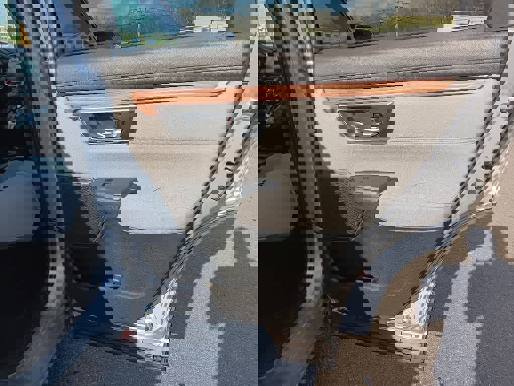 Used 2018 Honda CR-V EX image 29